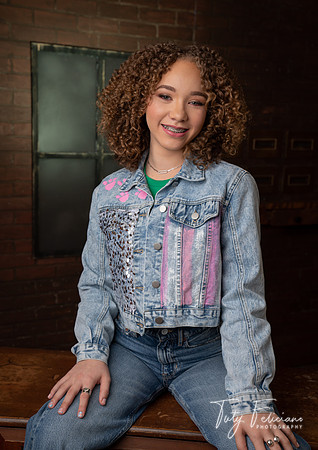 Alanna-701