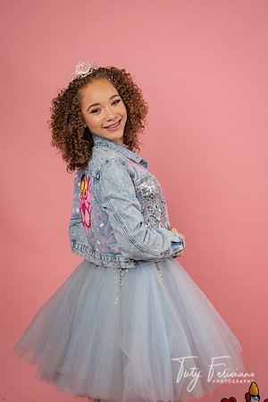Alanna-958
