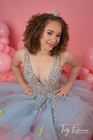 Alanna-882