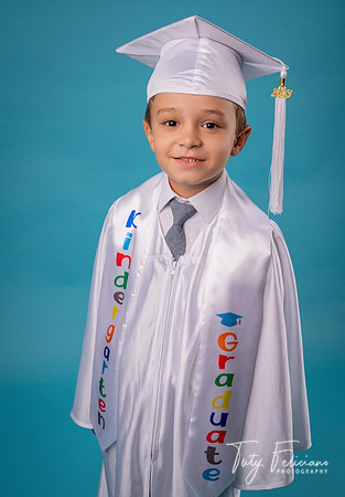 Kinder 23 A-1786