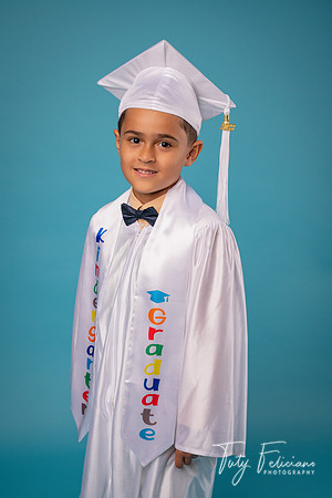 Kinder 23 A-1512