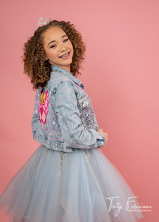 Alanna-956