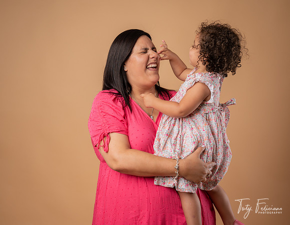 Mom-605