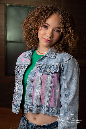 Alanna-739
